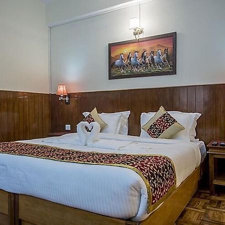 Hotel Chiminda ペリング エクステリア 写真