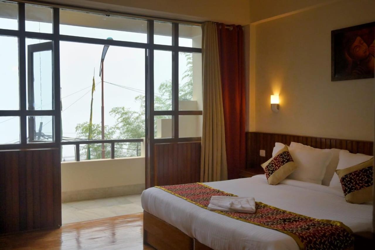 Hotel Chiminda ペリング エクステリア 写真